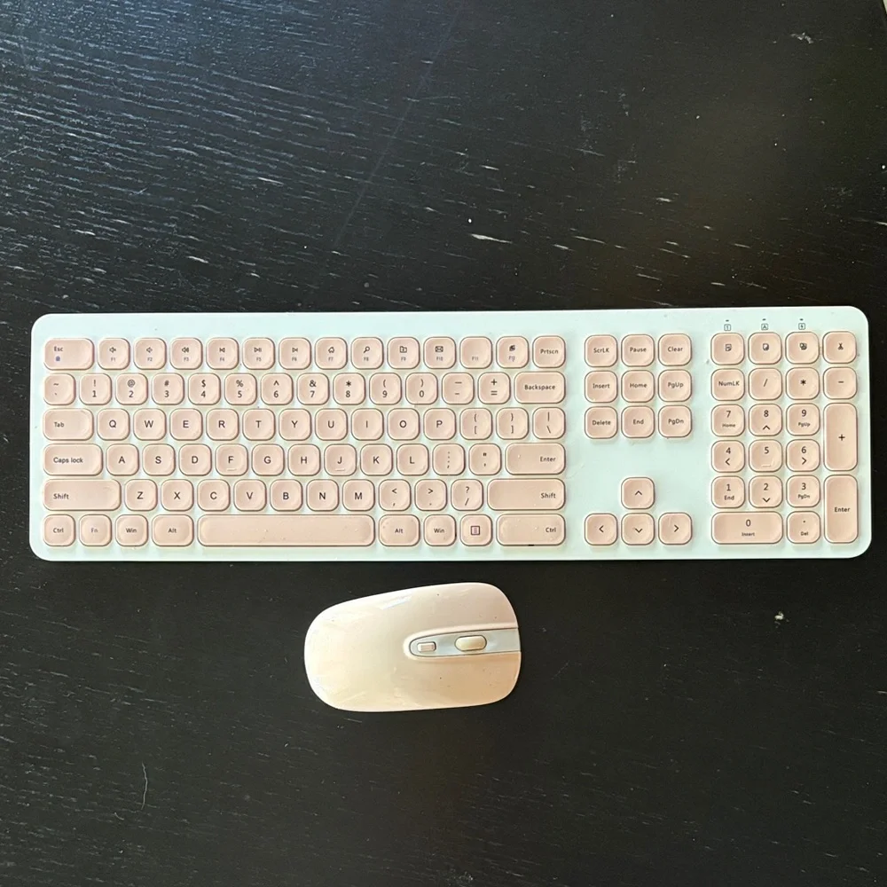 Cimetech Pink and White Wireless Keyboard and Mouse Set